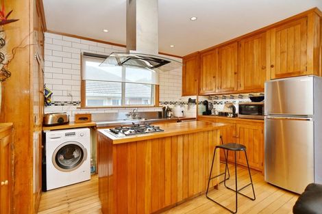 Photo of property in 114 Pine Avenue, South New Brighton, Christchurch, 8062