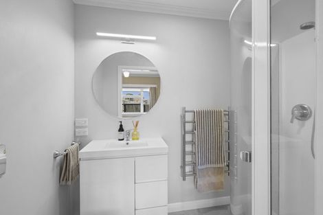 Photo of property in 1/187 Carrington Street, Lower Vogeltown, New Plymouth, 4310