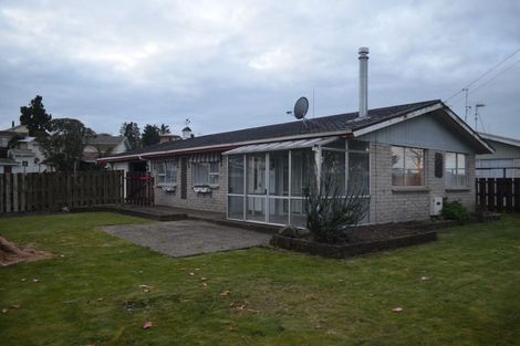 Photo of property in 2 Mountbatten Place, Dinsdale, Hamilton, 3204