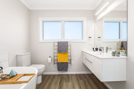 Photo of property in 158a John Burke Drive, Aotea, Porirua, 5024