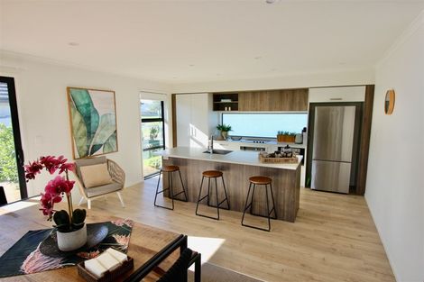 Photo of property in 5 Tango Way, Whitianga, 3510