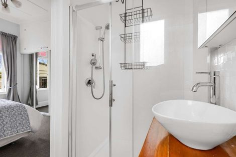 Photo of property in 800 Victoria Street, Parkvale, Hastings, 4122