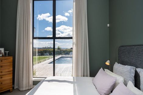 Photo of property in 20 Quarry Ridge, Poraiti, Napier, 4182