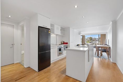 Photo of property in 109/332 Maunganui Road, Mount Maunganui, 3116