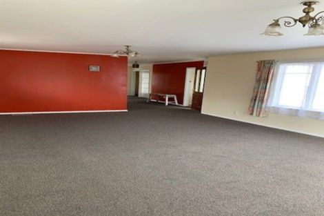 Photo of property in 22 Hay Street, Wainuiomata, Lower Hutt, 5014