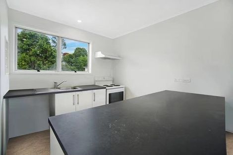 Photo of property in 8 Clyma Place, Massey, Auckland, 0614