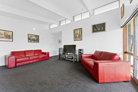 Photo of property in 27 Weraroa Road, Levin, 5510