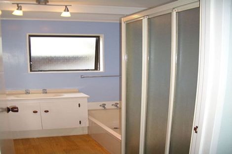 Photo of property in 3/94 Birkenhead Avenue, Birkenhead, Auckland, 0626