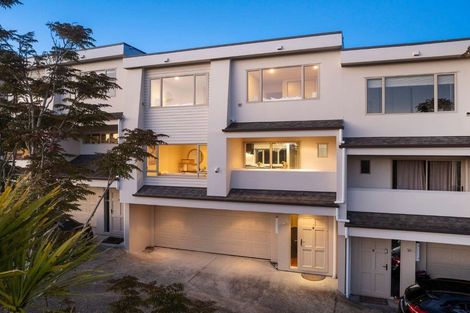 Photo of property in 2/845 East Coast Road, Northcross, Auckland, 0630