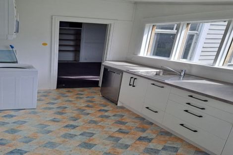 Photo of property in 92 Forth Street, North Dunedin, Dunedin, 9016