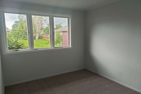 Photo of property in 38 Kervil Avenue, Te Atatu Peninsula, Auckland, 0610
