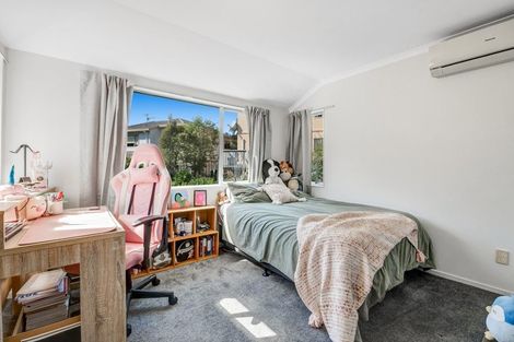 Photo of property in 133a Glendhu Road, Bayview, Auckland, 0629