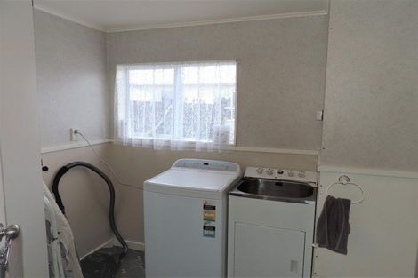 Photo of property in 170 Hakanoa Street, Huntly, 3700