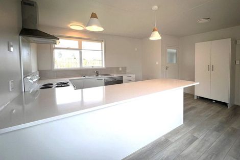 Photo of property in 19 Hamlet Place, Pukekohe, 2120