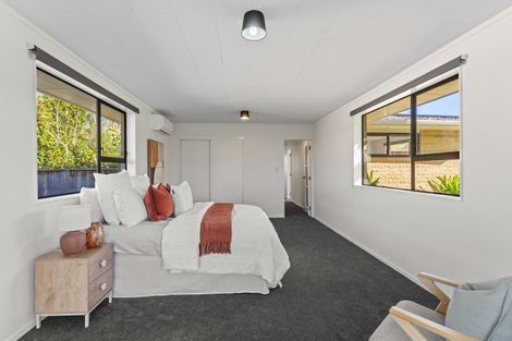 Photo of property in 3 Renata Road, Otaki, 5512