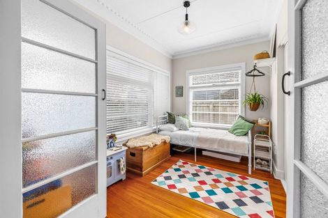 Photo of property in 16 Frankleigh Street, Somerfield, Christchurch, 8024