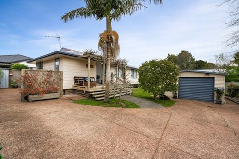 Photo of property in 1b Arney Road, Ranui, Auckland, 0612