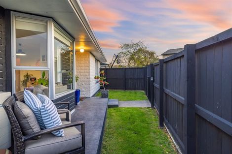 Photo of property in 96 Perry Street, Papanui, Christchurch, 8053