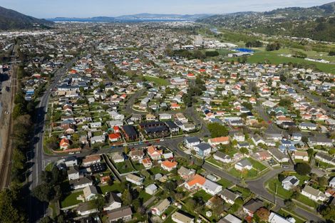 Photo of property in 2a Macky Street, Taita, Lower Hutt, 5011
