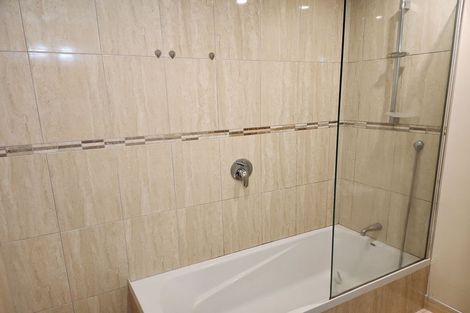 Photo of property in 14a Freeling Street, Island Bay, Wellington, 6023