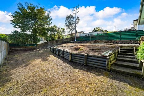 Photo of property in 7 Cushla Place, Massey, Auckland, 0614