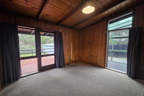 Photo of property in 694 Whitemans Valley Road, Whitemans Valley, Upper Hutt, 5371