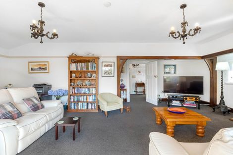 Photo of property in 162a Avonhead Road, Avonhead, Christchurch, 8042