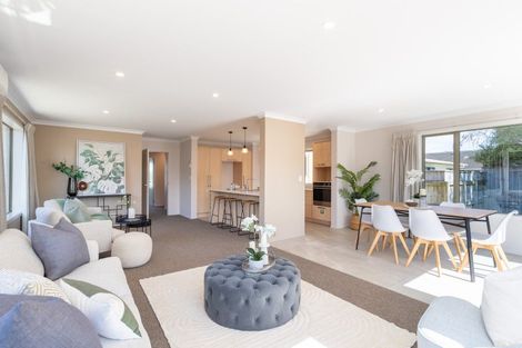 Photo of property in 2 Yeats Grove, Trentham, Upper Hutt, 5018