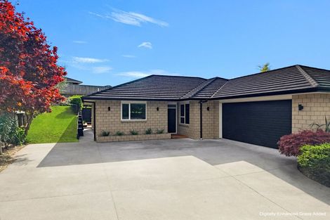 Photo of property in 28 Baxendale Drive, Matipo Heights, Rotorua, 3015