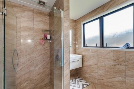 Photo of property in 35 Heathfield Avenue, Huntington, Hamilton, 3210