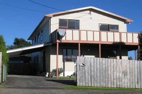 Photo of property in 132 Pooks Road, Ranui, Auckland, 0612