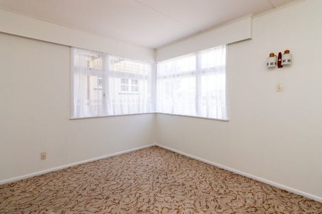 Photo of property in 420 Tremaine Avenue, Takaro, Palmerston North, 4412