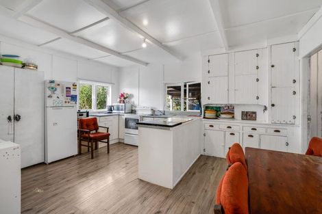 Photo of property in 28 Port Albert Road, Wellsford, 0900