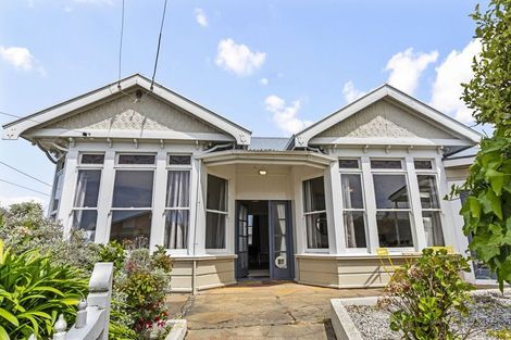 Photo of property in 4 Argyle Street, Mornington, Dunedin, 9011