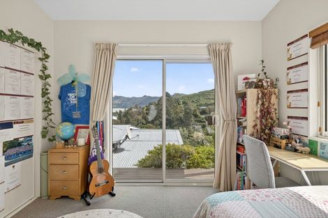 Photo of property in 39 Park Terrace, Corsair Bay, Lyttelton, 8082