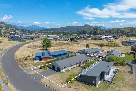 Photo of property in 114 Parekaawa Drive, Motuoapa, 3382