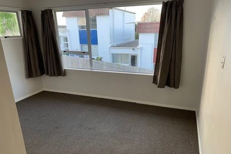 Photo of property in 54 Fruitvale Road, New Lynn, Auckland, 0600