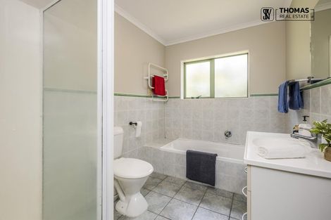 Photo of property in 5 Secoia Crescent, Mangere, Auckland, 2022