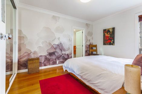 Photo of property in 10 Cassino Street, Bayswater, Auckland, 0622