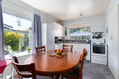 Photo of property in 13 Deller Drive, Carterton, 5713