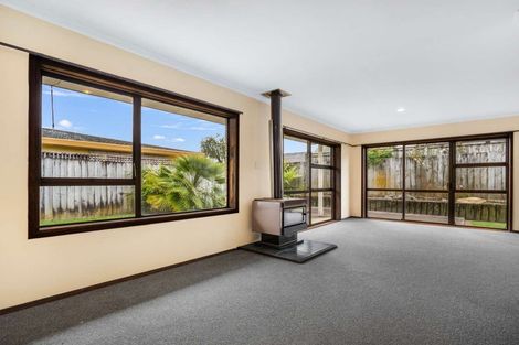 Photo of property in 12 Penrhyn Place, Mount Maunganui, 3116