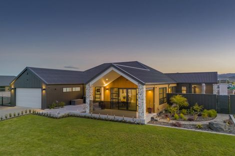 Photo of property in 259 Kupe Drive, Whitianga, 3510