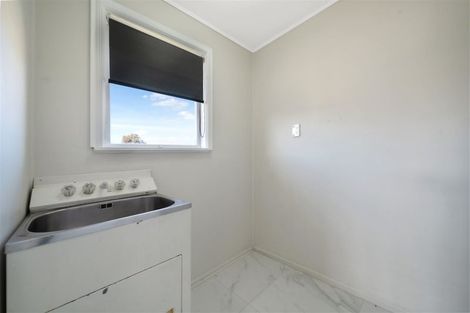 Photo of property in 14 John Walker Drive, Manurewa, Auckland, 2102