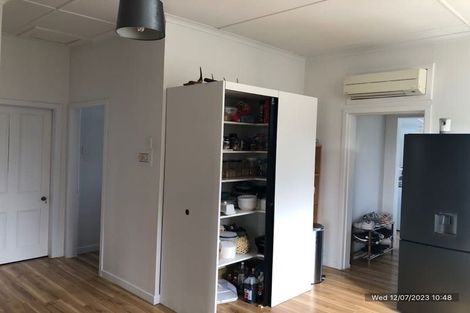 Photo of property in 15 Paritutu Road, Spotswood, New Plymouth, 4310