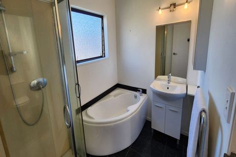 Photo of property in 4b Kinross Place, Mount Maunganui, 3116