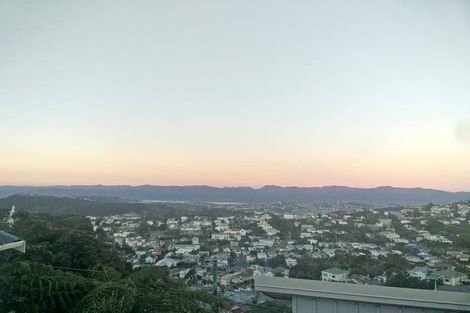 Photo of property in 84 Mitchell Street, Brooklyn, Wellington, 6021