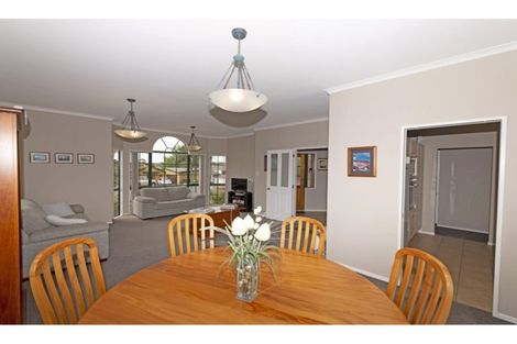 Photo of property in 5 Hoya Court, Henderson, Auckland, 0610