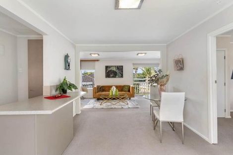 Photo of property in 39 James Laurie Street, Henderson, Auckland, 0612