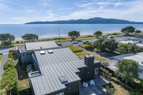 Photo of property in 88 Marine Parade, Paraparaumu Beach, Paraparaumu, 5032