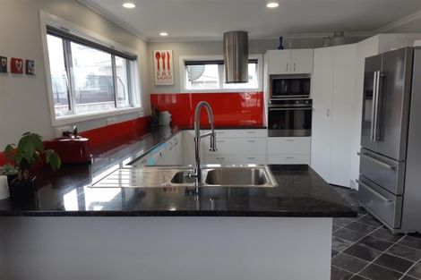 Photo of property in 8 Seyton Street, Stratford, 4332